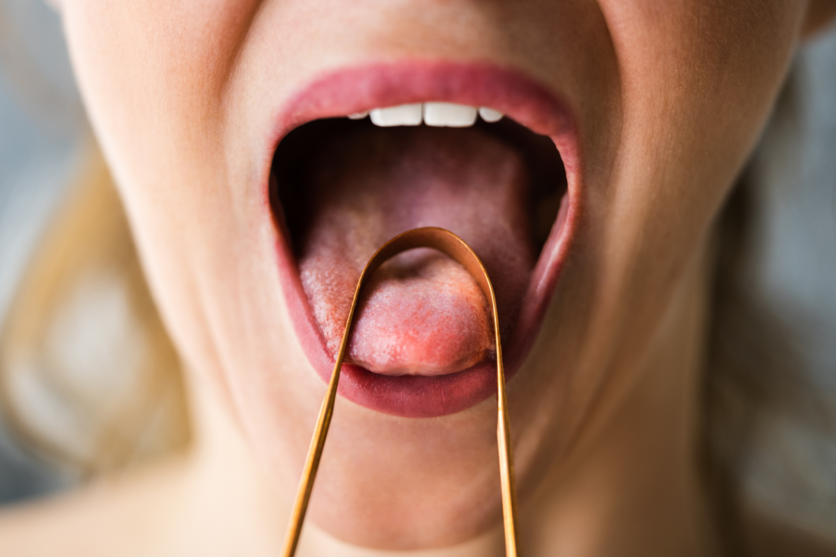 mal aliento - limpieza de lengua