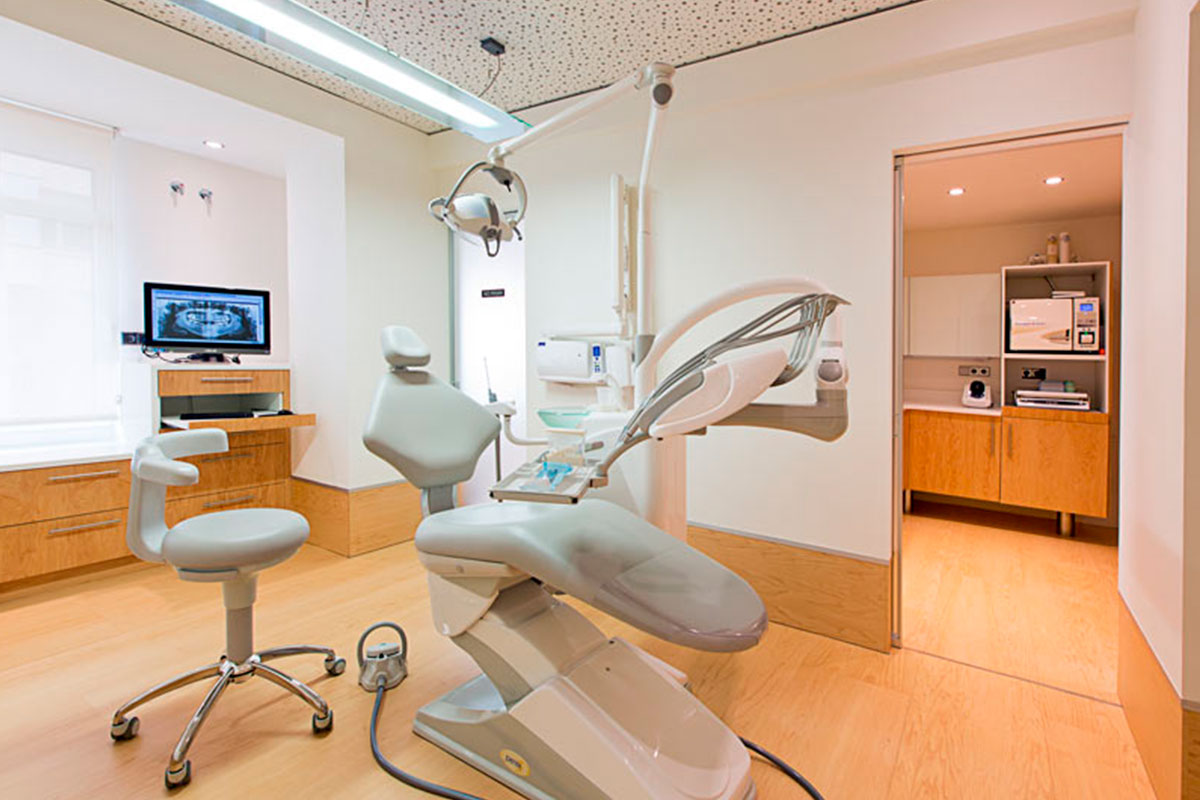 Lee más sobre el artículo 🦷 Odontólogo en Santander